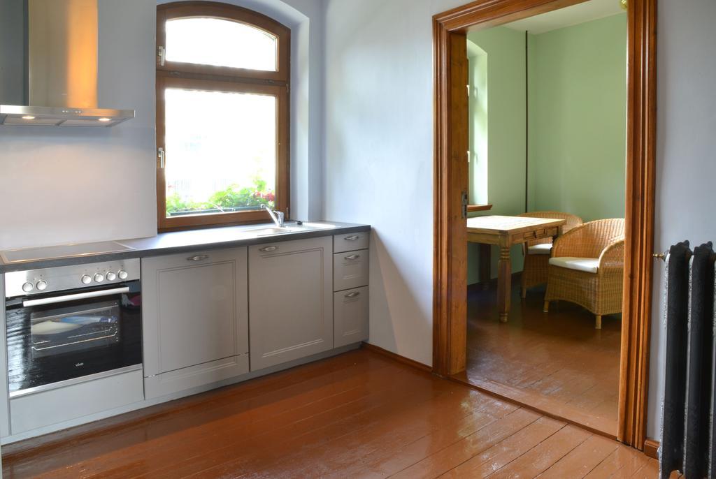 Alte Bahnstation Leipzig Apartamento Quarto foto